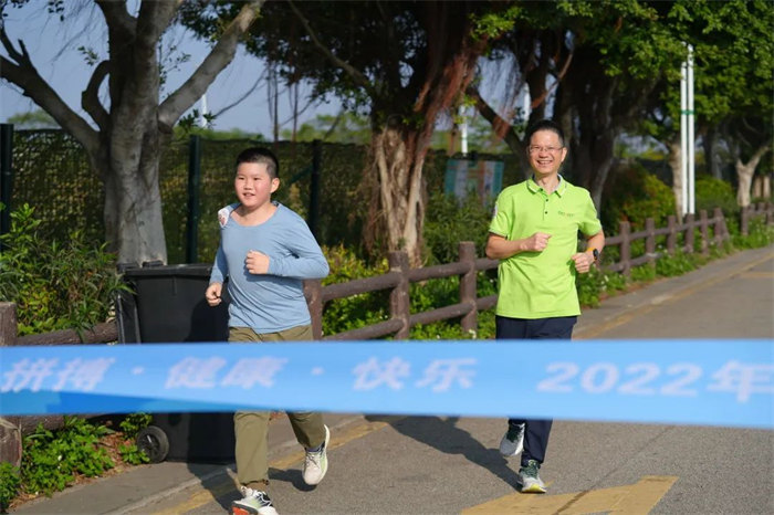 廣東博皓“技?jí)喝盒壅l(shuí)知曉，賽場(chǎng)風(fēng)云見(jiàn)真曉”第五屆運(yùn)動(dòng)會(huì)    -6